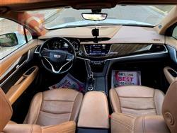 كاديلاك XT6